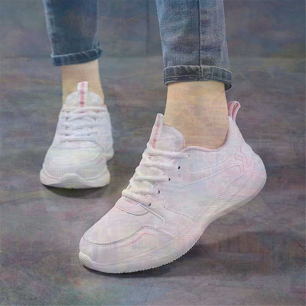 Office Tech Outfits - Sepatu Retro Rendah Ukuran 44 Sepatu